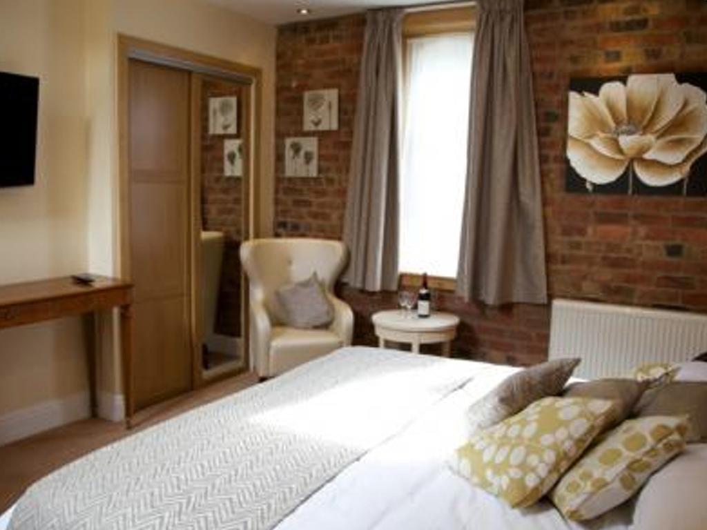 Carriages Telford Hotel Стая снимка
